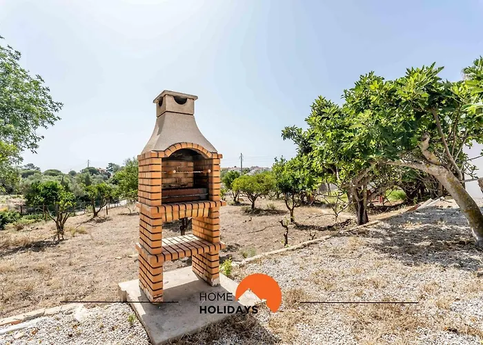 #179 Monte Churras 2 By Holidays 度假居